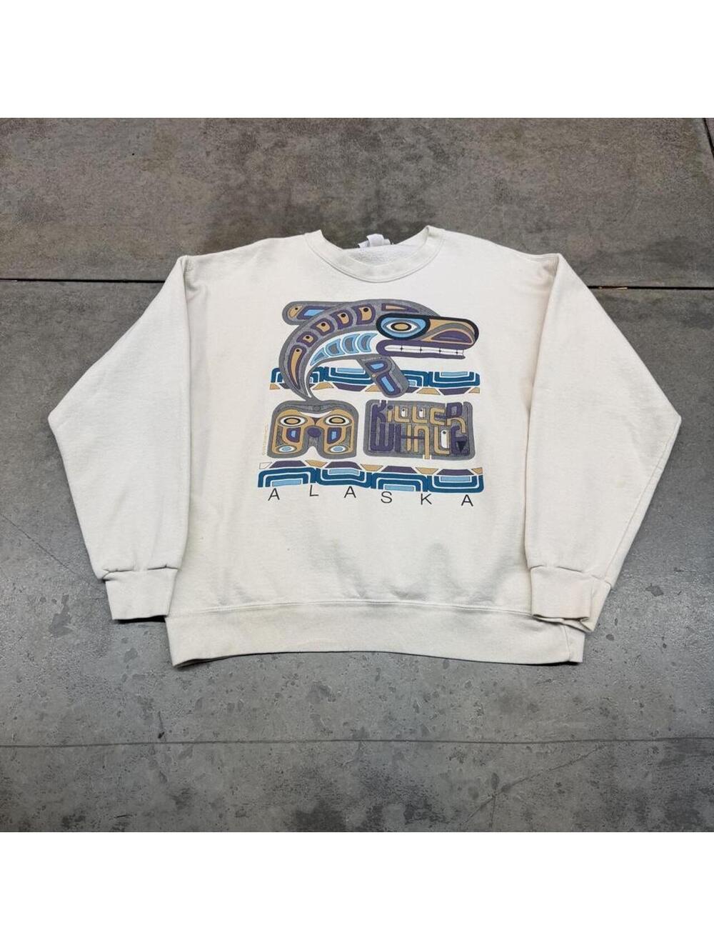 vintage alaska destination beige made in usa orca whale art beige crewneck large